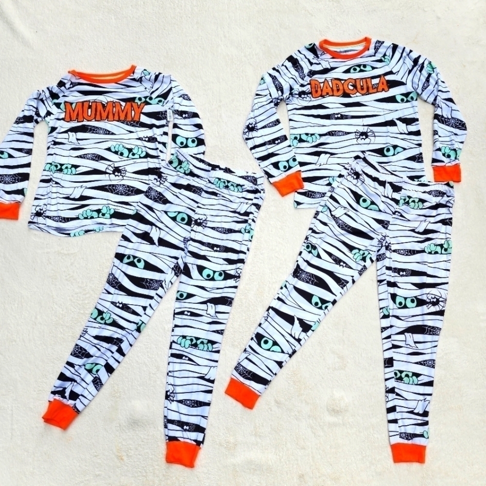 NEW family look Halloween Mummy & Dadcula woman & man's pajamas bundle